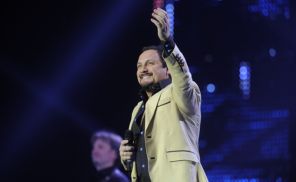 На фото: певец Стас Михайлов во время выступления, 2012 год.